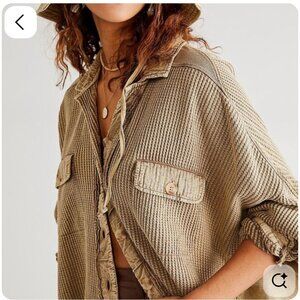 Oversized brown waffle knit